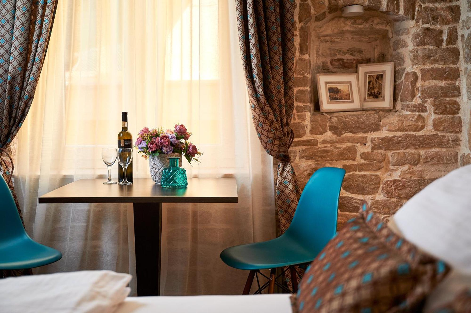 Rustic Apartments Sv Frane In The Old Town Шибеник Экстерьер фото