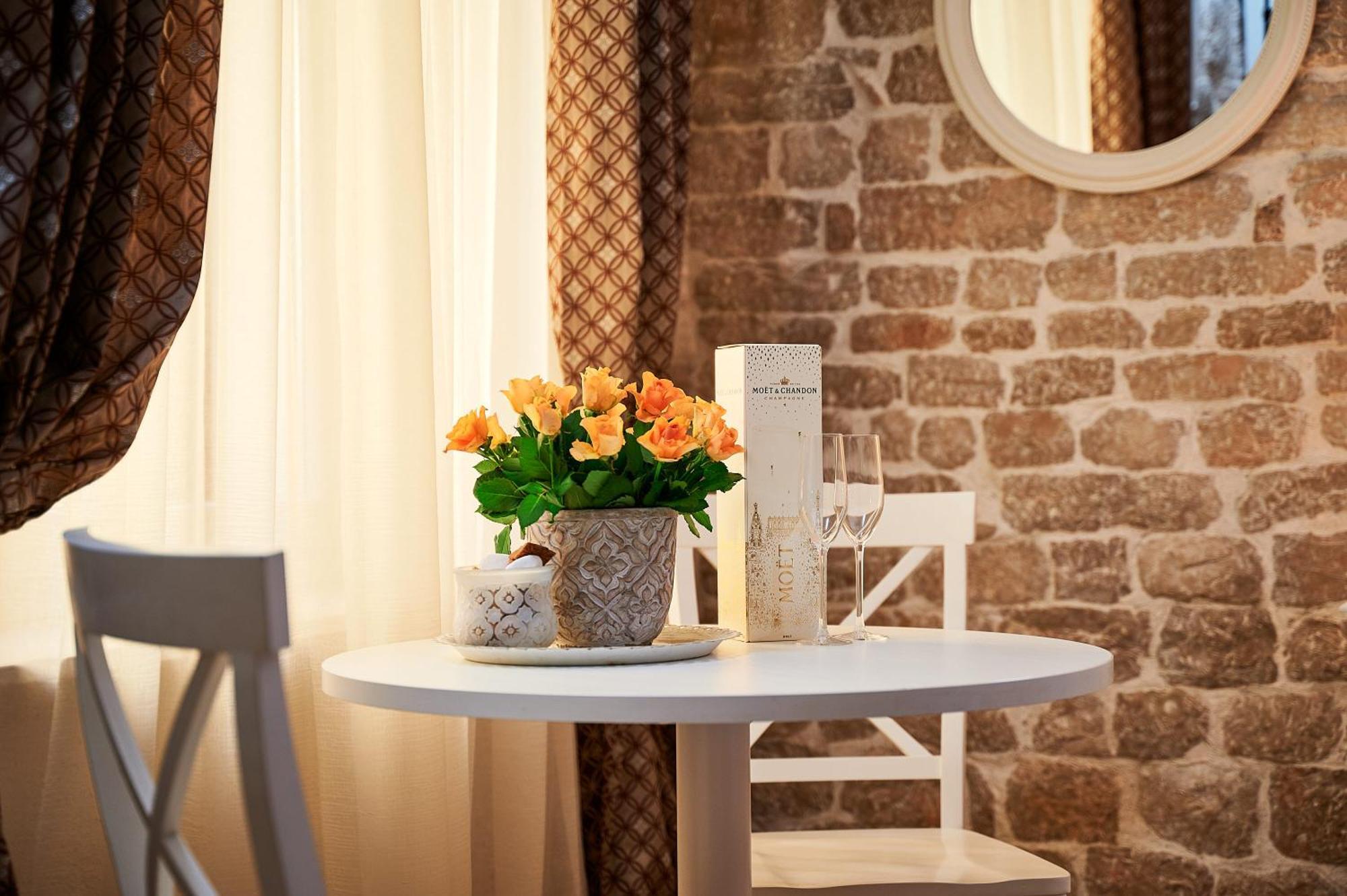 Rustic Apartments Sv Frane In The Old Town Шибеник Экстерьер фото
